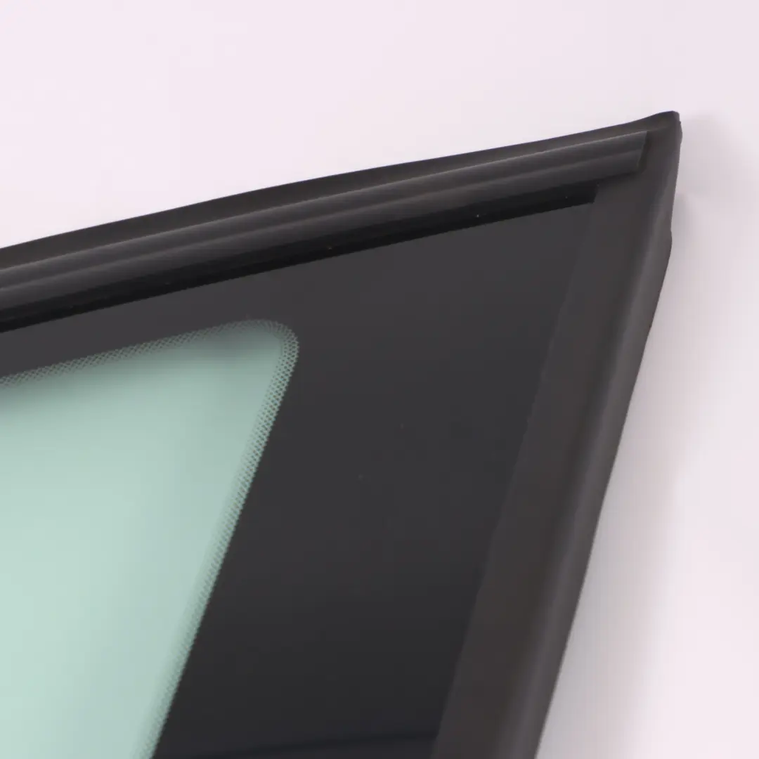 Side Window Right O/S Glass AS2 to BMW F31 Touring Rear with Part number 7259714 BMW F31 Touring Rear Side Window Right O/S Glass AS2 - SKU 7259714-2 - Part number 7259714