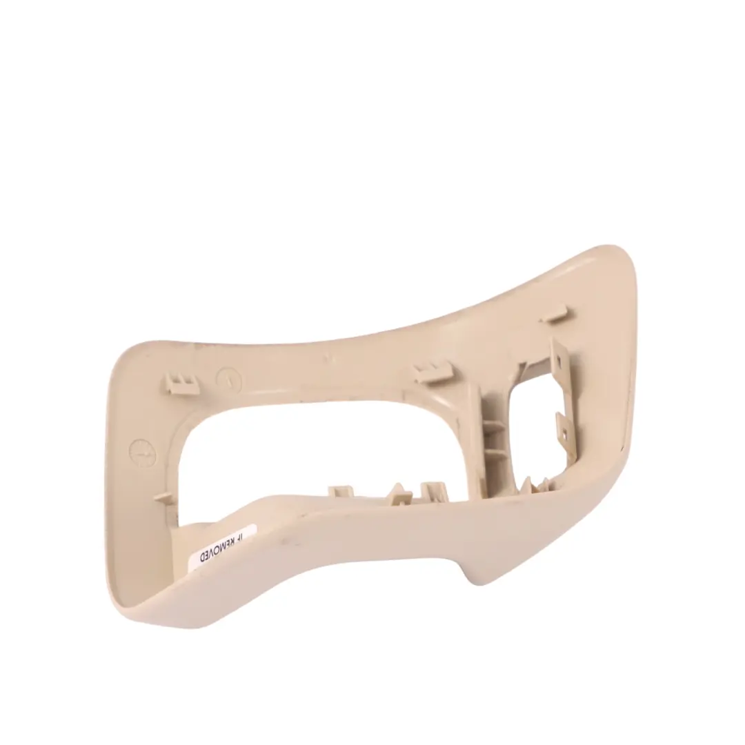 Rivestimento del coperchio del sedile sinistro N/S Cream Oyster per BMW E92 con numero di parte 7262797 BMW E92 Rivestimento del coperchio del sedile sinistro N/S Cream Oyster - SKU 7262797 - Numero di parte 7262797