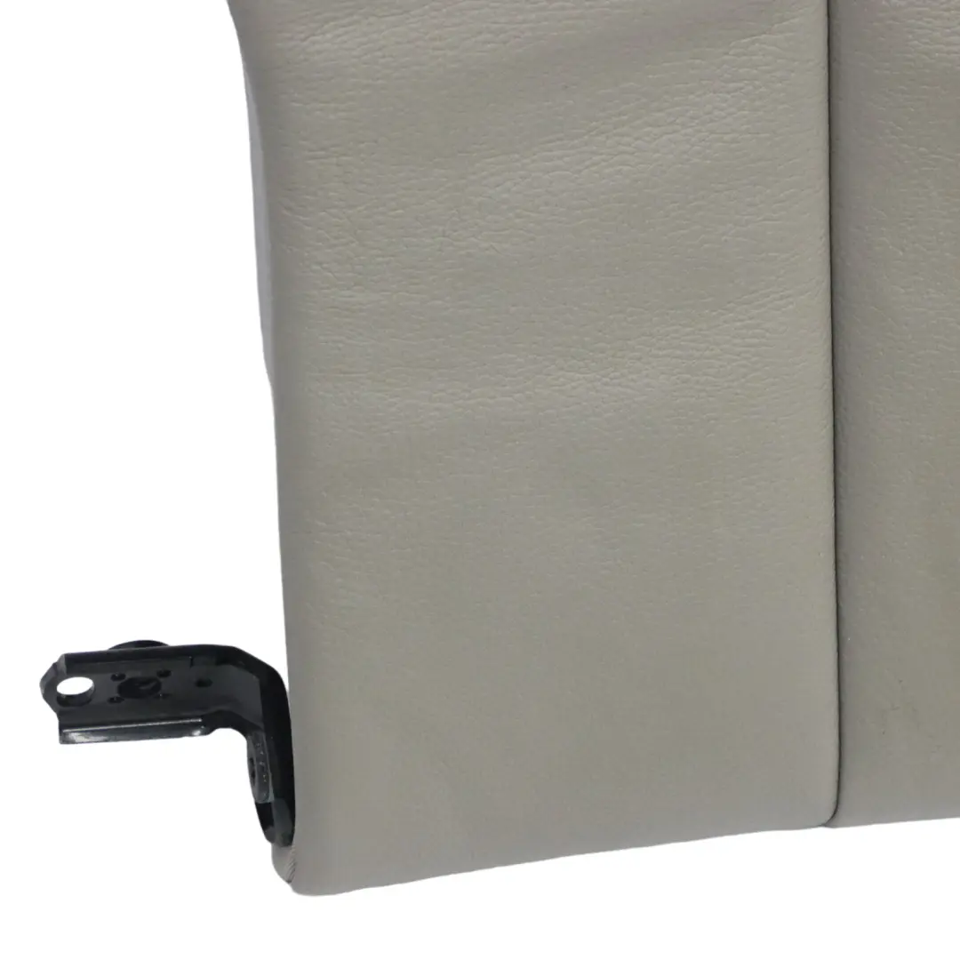 Dossier de Aiège Arrière Droit Bench Cover Cuir Dakota Grey pour BMW F20 F21 à propos du numéro de pièce 7292619 BMW F20 F21 Dossier de Aiège Arrière Droit Bench Cover Cuir Dakota Grey - SKU 7292619 - Numéro de pièce 7292619