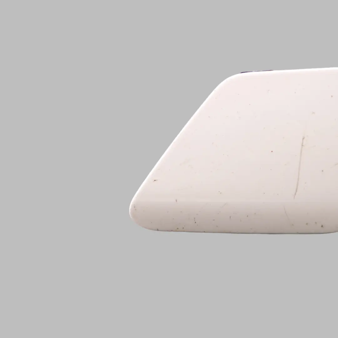 Headlamp Washer Cover BMW F30 F31 Nozzle Flap Left N/S Alpin White 3 - 300 to with Part number 7293031 Headlamp Washer Cover BMW F30 F31 Nozzle Flap Left N/S Alpin White 3 - 300 - SKU 7293031-AW - Part number 7293031