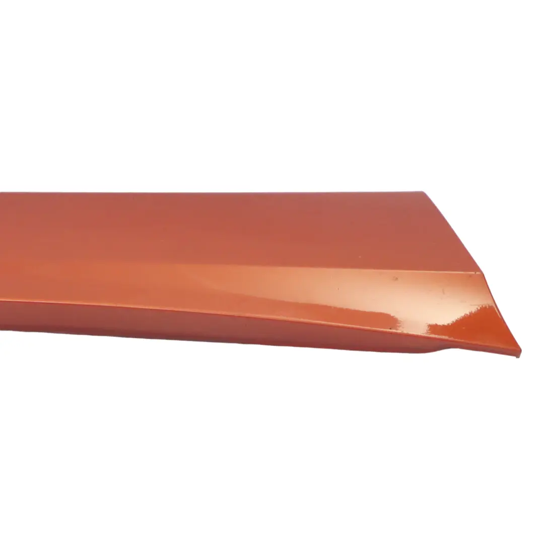 Striscia Davanzale Gonna Laterale Destra Pannello Valencia Orange - B44 per BMW F20 con numero di parte 7293554 BMW F20 Striscia Davanzale Gonna Laterale Destra Pannello Valencia Orange - B44 - SKU 7293554-ORG - Numero di parte 7293554