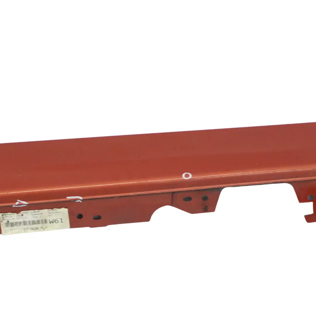 Striscia Davanzale Gonna Laterale Destra Pannello Valencia Orange - B44 per BMW F20 con numero di parte 7293554 BMW F20 Striscia Davanzale Gonna Laterale Destra Pannello Valencia Orange - B44 - SKU 7293554-ORG1 - Numero di parte 7293554