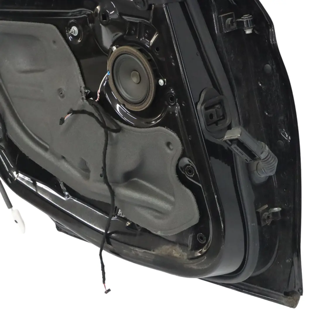 BMW F30 Saloon Lewe Tylne Drzwi Schwarz 2 Czarny - 668 - SKU 7298513-SCH - Numer Części 7298513