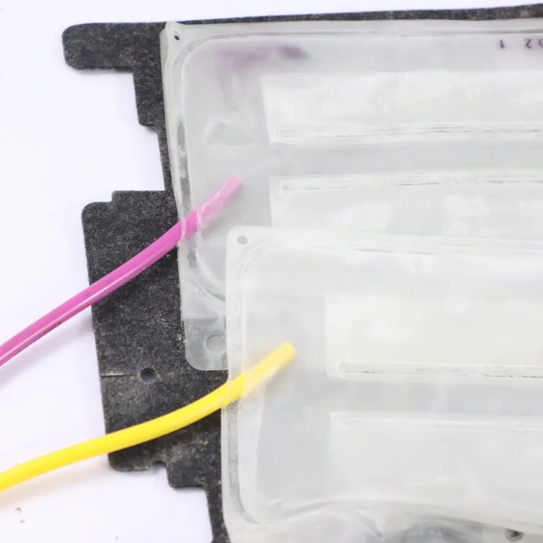 Cuscinetto Anteriore Sportivo Supporto Lombare Pompa per BMW F33 F83 M4 con numero di parte 7339994 BMW F33 F83 M4 Cuscinetto Anteriore Sportivo Supporto Lombare Pompa - SKU 7339994 - Numero di parte 7339994