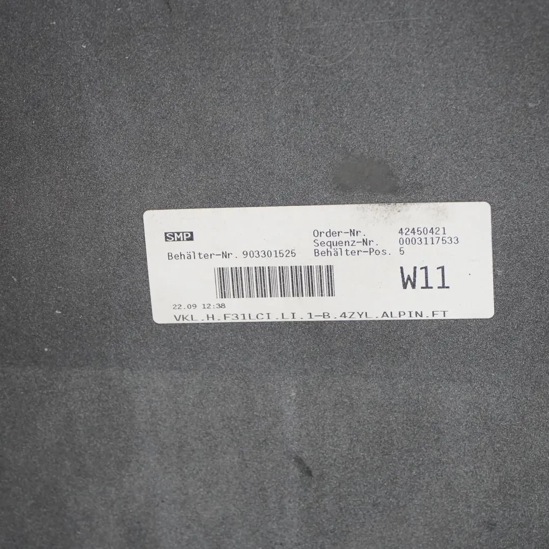 Bumper Rear Touring Trim Panel PDC Alpinweiss 3 White - 300 to BMW F31 LCI with Part number 7384615 BMW F31 LCI Bumper Rear Touring Trim Panel PDC Alpinweiss 3 White - 300 - SKU 7384615-AW - Part number 7384615