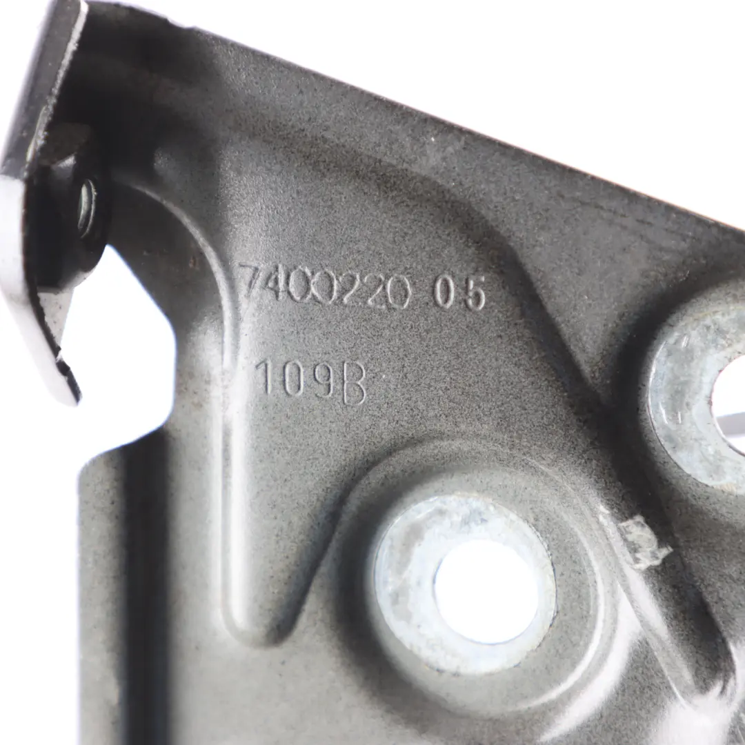 Side Panel Bracket Fender Holder Front Right O/S Black Sapphire - 475 to BMW X3 G01 with Part number 7400220 BMW X3 G01 Side Panel Bracket Fender Holder Front Right O/S Black Sapphire - 475 - SKU 7400220-BS - Part number 7400220