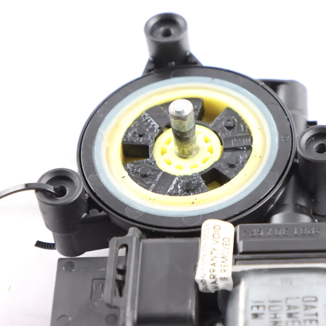 Front Electric Lift Window Glass Motor Right O/S Mechanism to Mini F55 with Part number 7405702 Mini F55 Front Electric Lift Window Glass Motor Right O/S Mechanism - SKU 7405702 - Part number 7405702