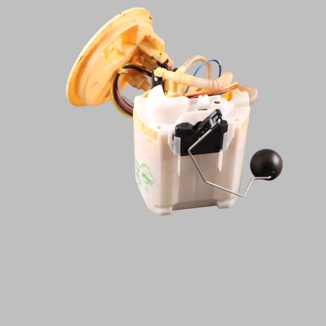 Pump Diesel BMW G11 G12 B47 B57 Diesel Sender Unit to Fuel Tank with Part number 7411798 Fuel Tank Pump Diesel BMW G11 G12 B47 B57 Diesel Sender Unit - SKU 7467716 - Part number 7411798