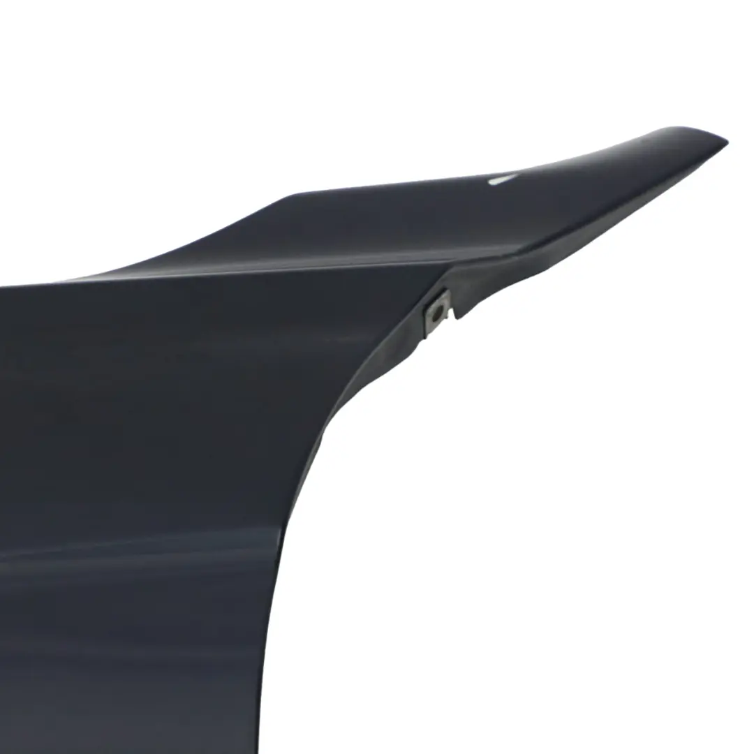 Błotnik Lewy Przedni Imperial Blue Niebieski Metalik - A89 do BMW F30 F31 o numerze 7438439 BMW F30 F31 Błotnik Lewy Przedni Imperial Blue Niebieski Metalik - A89 - SKU 7438439-IBB2 - Numer Części 7438439