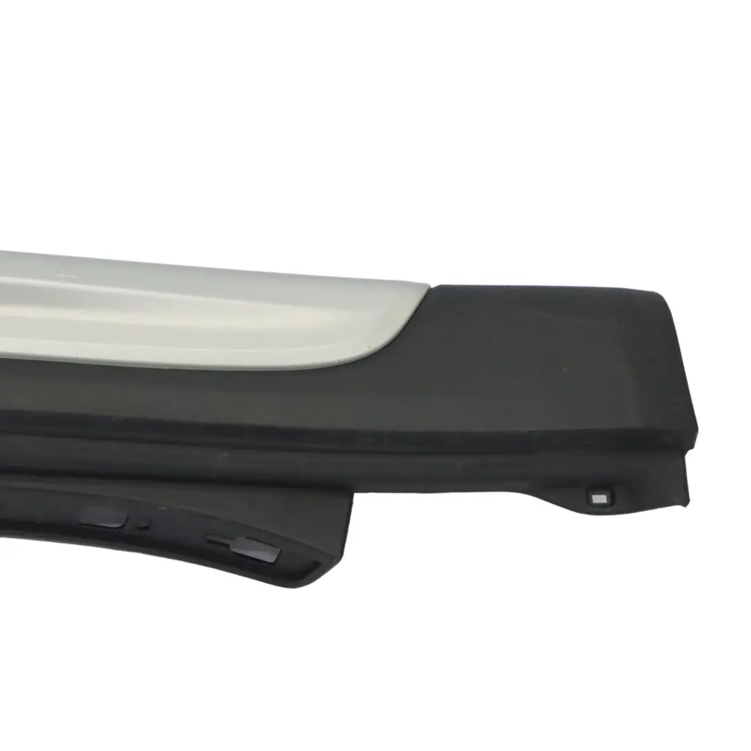 Gonna Laterale Destra Davanzale Porta Argento ALL4 per Mini Countryman F60 con numero di parte 7467696 Mini Countryman F60 Gonna Laterale Destra Davanzale Porta Argento ALL4 - SKU 7467696-2 - Numero di parte 7467696