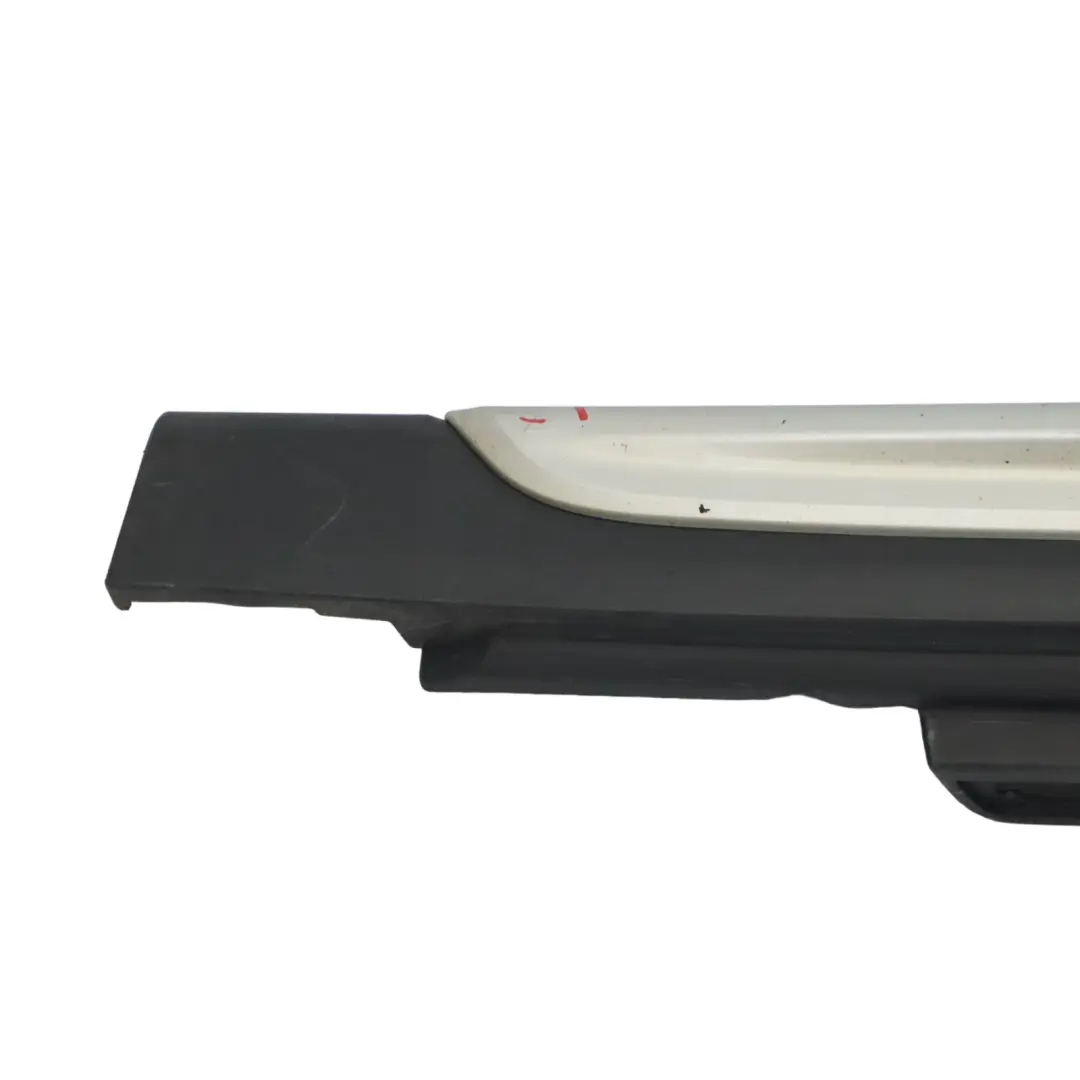 Faldón Lateral Derecho Embellecedor Umbral ALL4 para Mini Countryman F60 con número de pieza 7467696 Mini Countryman F60 Faldón Lateral Derecho Embellecedor Umbral ALL4 - SKU 7467696-2 - Número de pieza 7467696