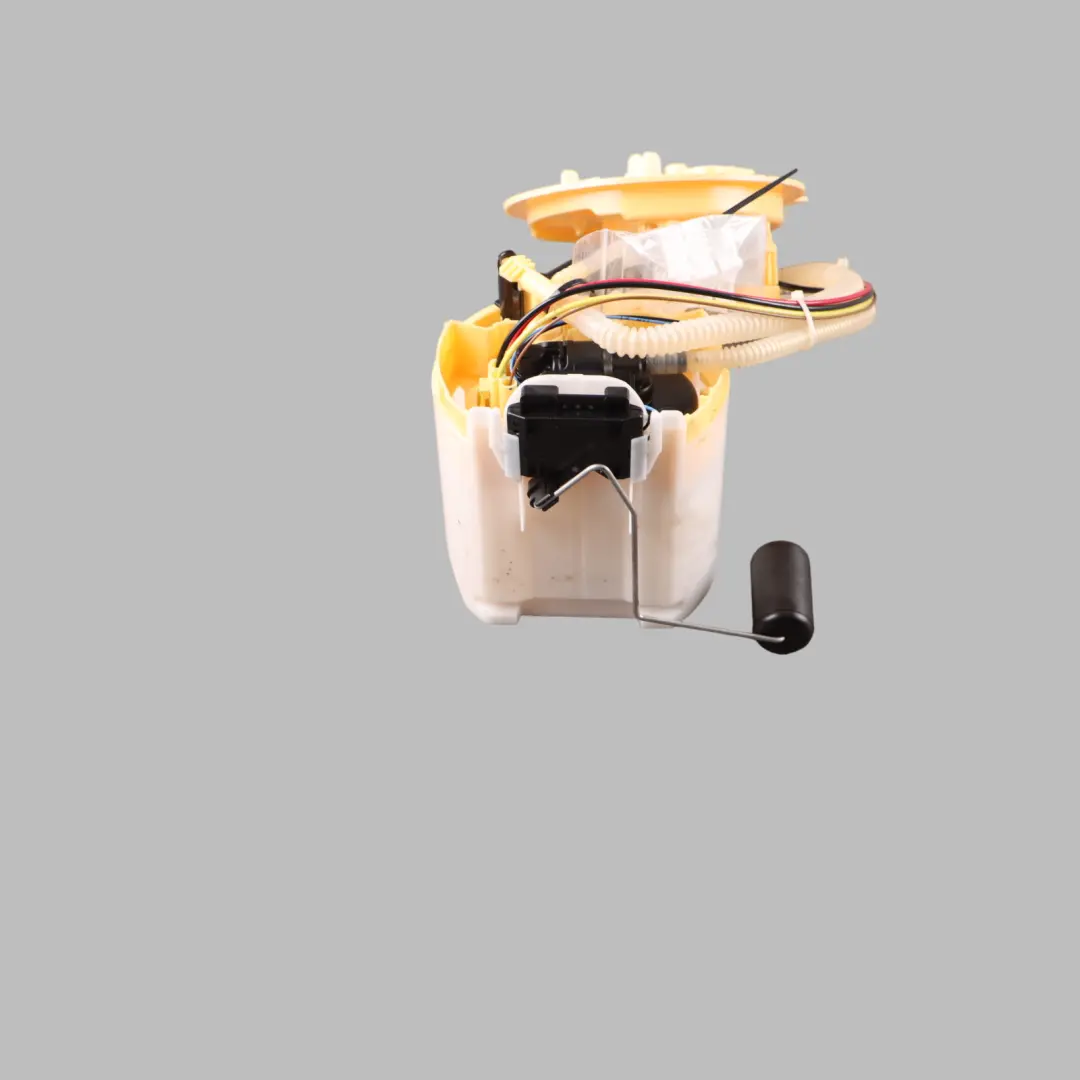 Pump BMW G20 G21 B47 B57 Diesel Sender Delivery Unit to Fuel with Part number 7473447 Fuel Pump BMW G20 G21 B47 B57 Diesel Sender Delivery Unit - SKU 7473447 - Part number 7473447