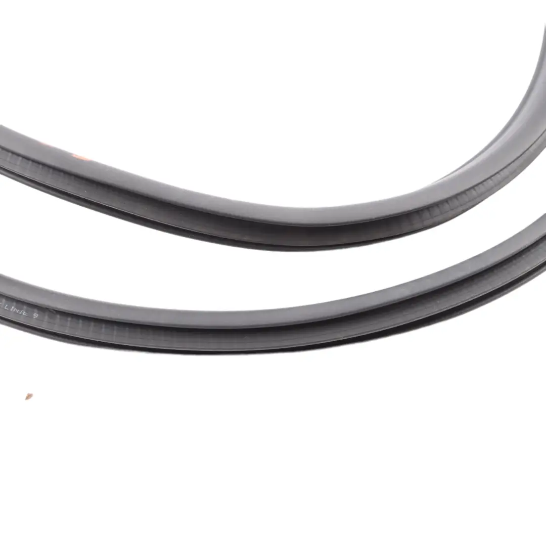 Guarnizione Porta Anteriore Protezione Bordo Porta Sinistra Destra per BMW F44 con numero di parte 7483097 BMW F44 Guarnizione Porta Anteriore Protezione Bordo Porta Sinistra Destra - SKU 7483097 - Numero di parte 7483097