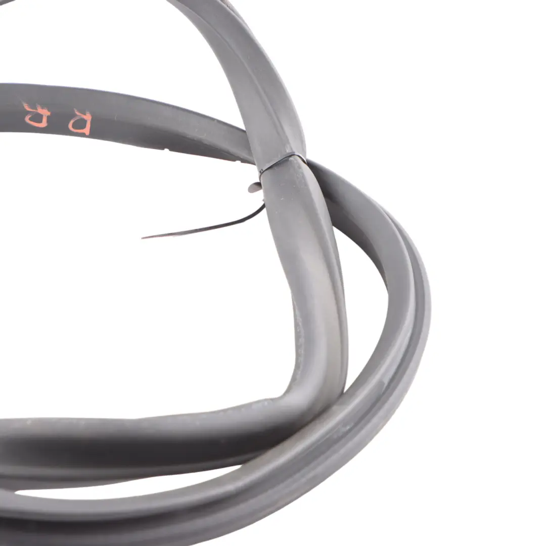 BMW F44 Joint Porte Protection Bordure Arrière Gauche Droite Caoutchouc - SKU 7483101 - Numéro de pièce 7483101