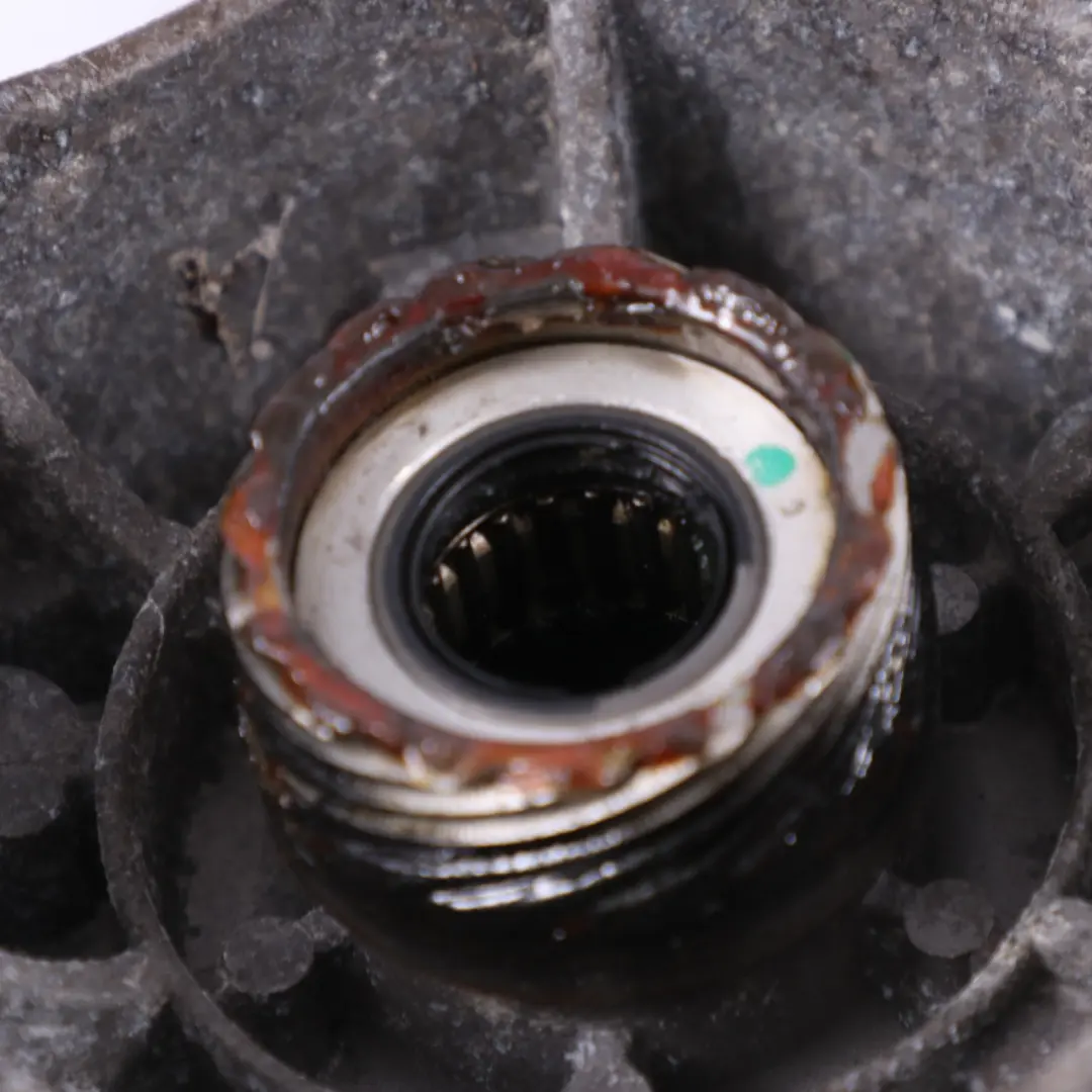  Piaggio Vespa GT 200 Rueda Delantera Buje Suspensión Soporte Freno Disco - SKU 75270 - Número de pieza 75270