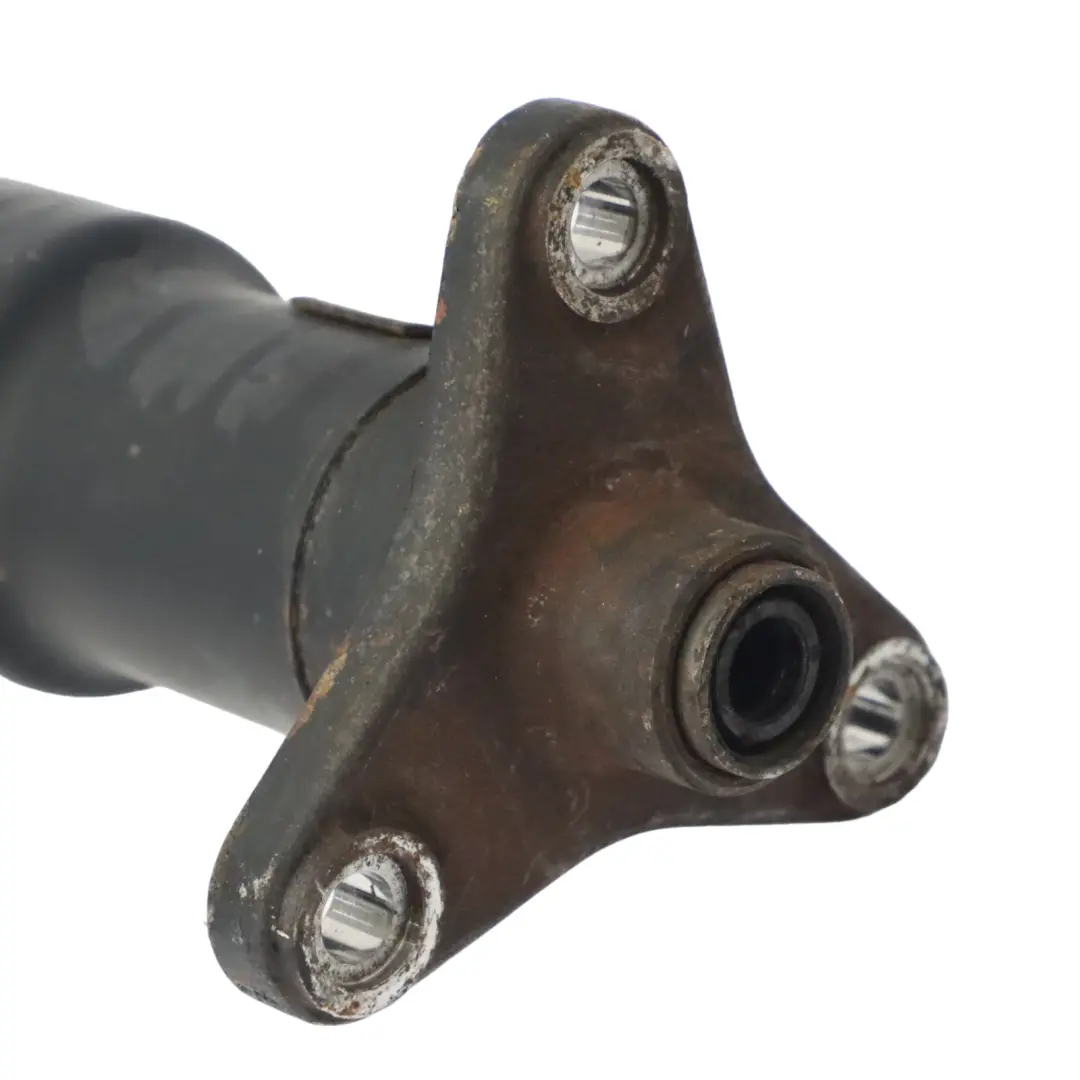 M57N2 Wału Napędowy do BMW E60 E61 525d o numerze 7531341 BMW E60 E61 525d M57N2 Wału Napędowy - SKU 7531777 - Numer Części 7531341