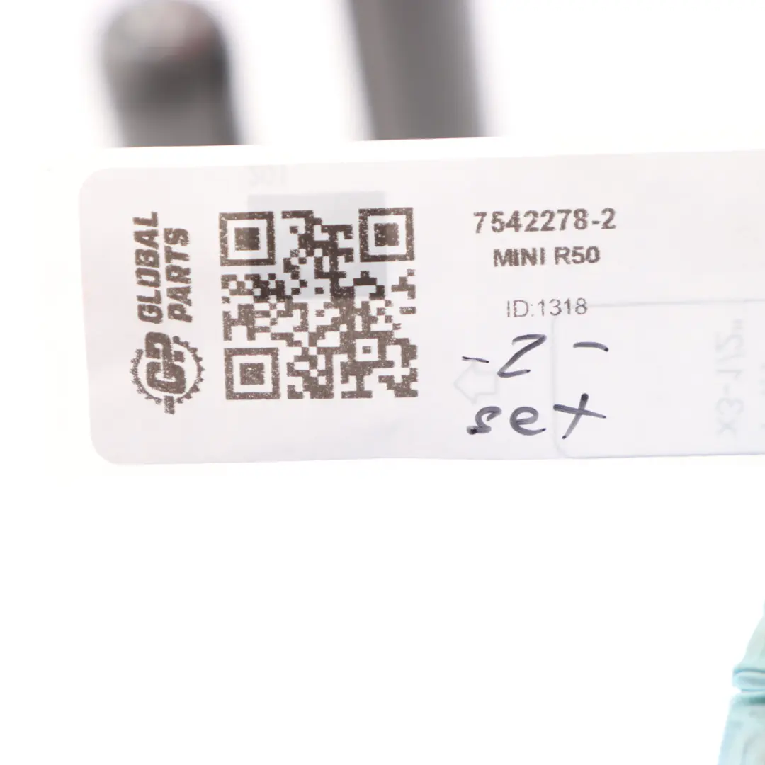 Shift Knob Mini R50 R52 5-Speed Gearshift Gaiter Black Plastic to Gear with Part number 7542278 Gear Shift Knob Mini R50 R52 5-Speed Gearshift Gaiter Black Plastic - SKU 7542278-2 - Part number 7542278