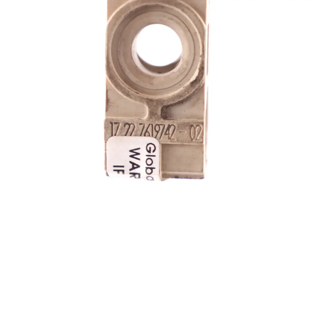 Pipe Clip BMW F10 F11 F12 F13 X5 F15 Transmission Oil Coolant Pipe Clamp to with Part number 7619742 Pipe Clip BMW F10 F11 F12 F13 X5 F15 Transmission Oil Coolant Pipe Clamp - SKU 7619742 - Part number 7619742