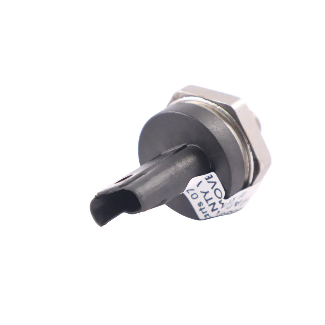 N54 Sensor línea alimentación combustible 7622231 para BMW E82 E90 E91 E92 135i 335i con número de pieza 7558522 BMW E82 E90 E91 E92 135i 335i N54 Sensor línea alimentación combustible 7622231 - SKU 7622751 - Número de pieza 7558522