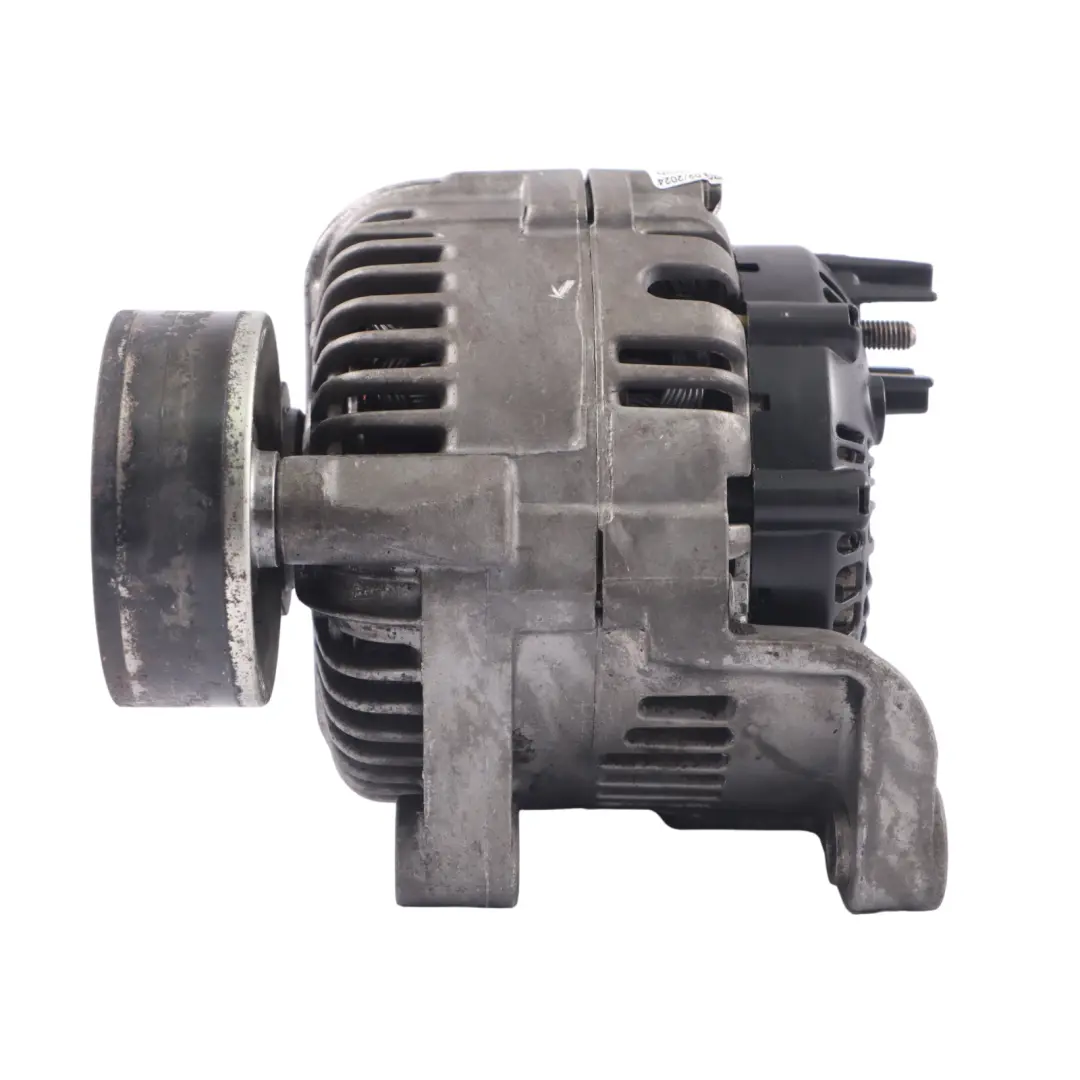 Compacto Alternador Generador Valeo 170A para BMW E60 E61 E65 con número de pieza 7792072 BMW E60 E61 E65 Compacto Alternador Generador Valeo 170A - SKU 7792072-1 - Número de pieza 7792072