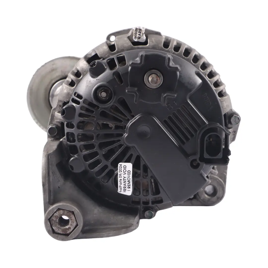 Alternatore Compatto Valeo 170A per BMW E60 E61 E65 con numero di parte 7792072 BMW E60 E61 E65 Alternatore Compatto Valeo 170A - SKU 7792072-1 - Numero di parte 7792072