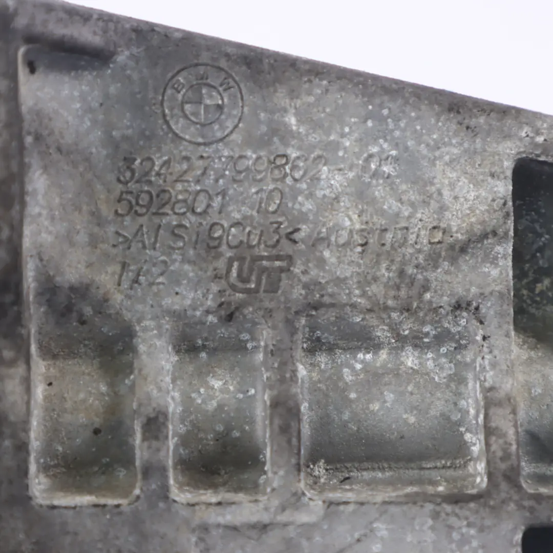 M57N2 Diesel Support Pompe De Direction Assistee pour BMW X5 X6 E70 E71 à propos du numéro de pièce 7799862 BMW X5 X6 E70 E71 M57N2 Diesel Support Pompe De Direction Assistee - SKU 7799862 - Numéro de pièce 7799862