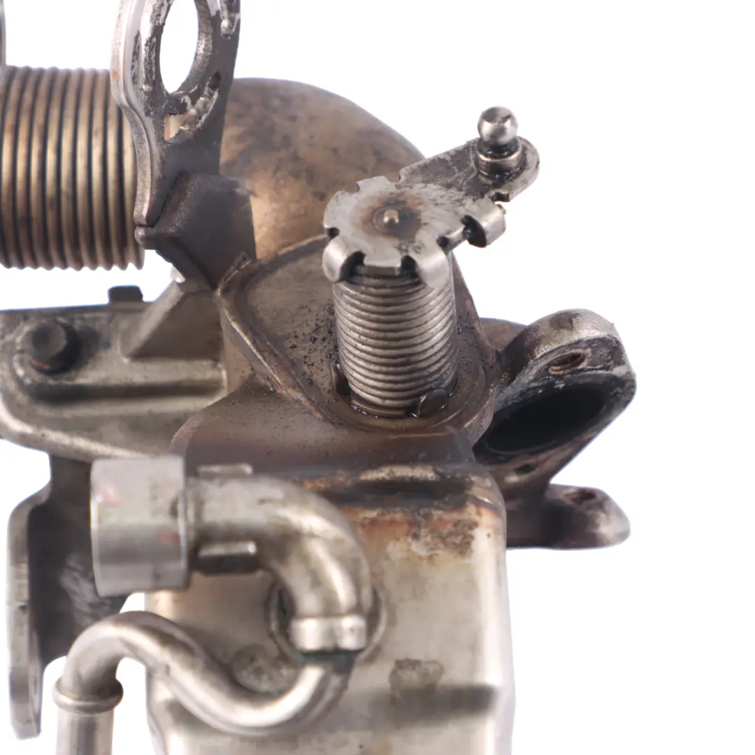 N57 EGR Refroidisseur Collecteur Echappement pour BMW X5 E70 E90 E92 LCI F10 à propos du numéro de pièce 7805446 BMW X5 E70 E90 E92 LCI F10 N57 EGR Refroidisseur Collecteur Echappement - SKU 7805446-2 - Numéro de pièce 7805446