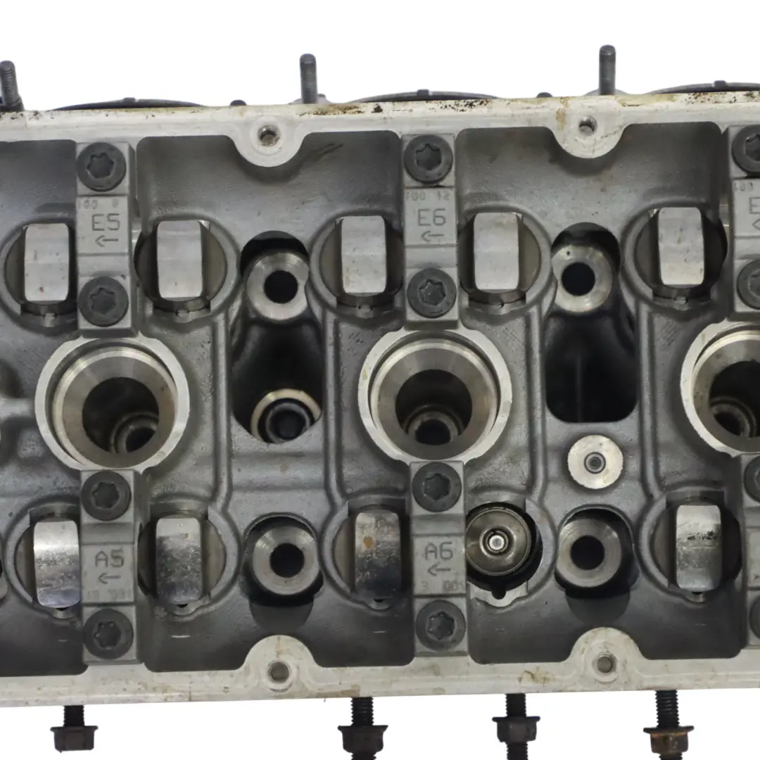 S65 Testa Cilindro Cyl 5-8 PER LA RIGENERAZIONE !!! per BMW E90 E92 E93 M3 con numero di parte 7838147 BMW E90 E92 E93 M3 S65 Testa Cilindro Cyl 5-8 PER LA RIGENERAZIONE !!! - SKU 7838147 - Numero di parte 7838147