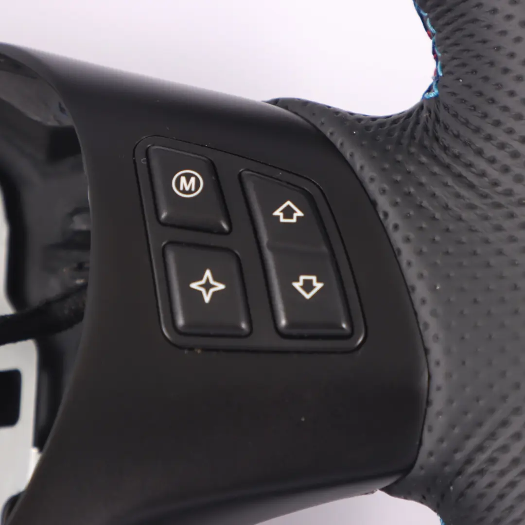 NUOVO Pelle Nera M Sport Spessa Multifunzione per Volante BMW E90 E92 E93 M3 con numero di parte 7839114 Volante BMW E90 E92 E93 M3 NUOVO Pelle Nera M Sport Spessa Multifunzione - SKU 7839114-4 - Numero di parte 7839114