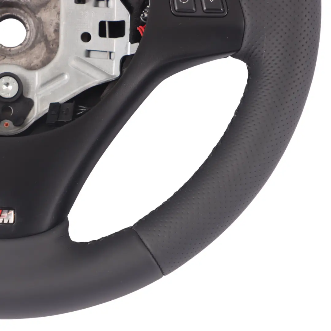 Nuova Pelle Nera M-SPORT Volante Spesso per BMW E81 E87 E90 E91 E92 con numero di parte 7839115 BMW E81 E87 E90 E91 E92 Nuova Pelle Nera M-SPORT Volante Spesso - SKU 7839115-7 - Numero di parte 7839115