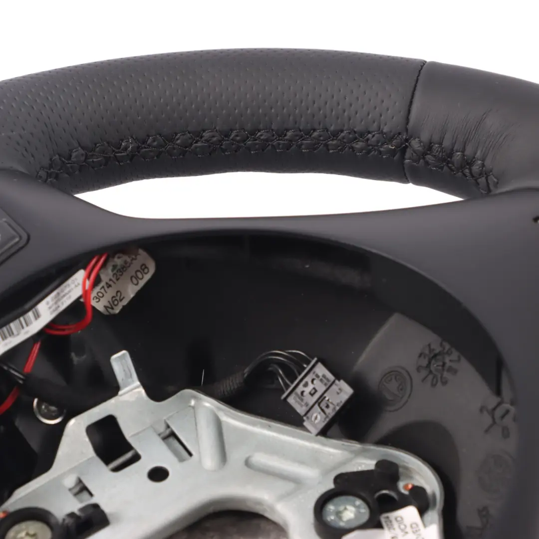 Nuova Pelle Nera M-SPORT Volante Spesso per BMW E81 E87 E90 E91 E92 con numero di parte 7839115 BMW E81 E87 E90 E91 E92 Nuova Pelle Nera M-SPORT Volante Spesso - SKU 7839115-7 - Numero di parte 7839115