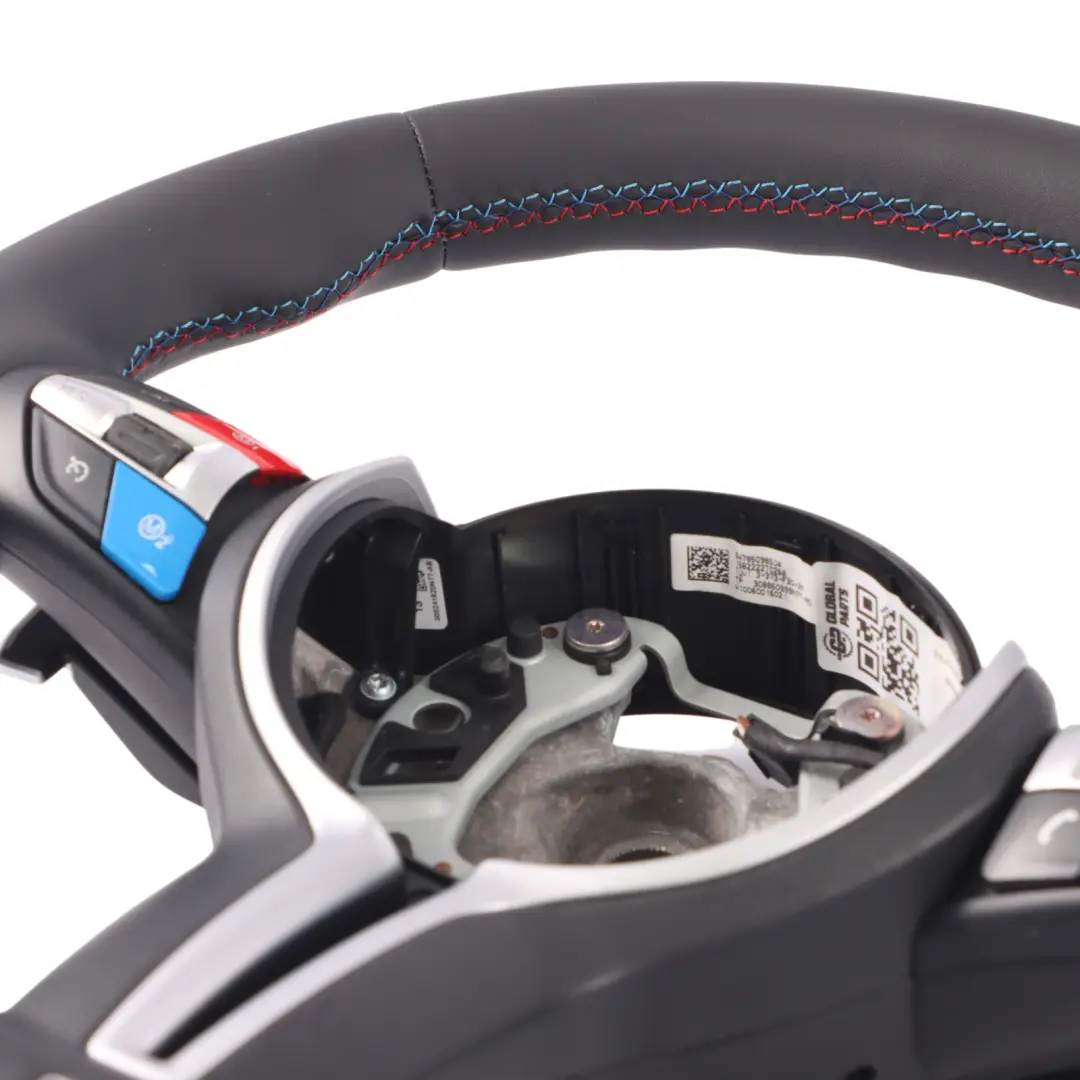 NUOVO NERO Pelle M Sport Riscaldato per Volante BMW F80 M3 F82 F83 M4 F87 M2 con numero di parte 7847607 Volante BMW F80 M3 F82 F83 M4 F87 M2 NUOVO NERO Pelle M Sport Riscaldato - SKU 7847607-2 - Numero di parte 7847607