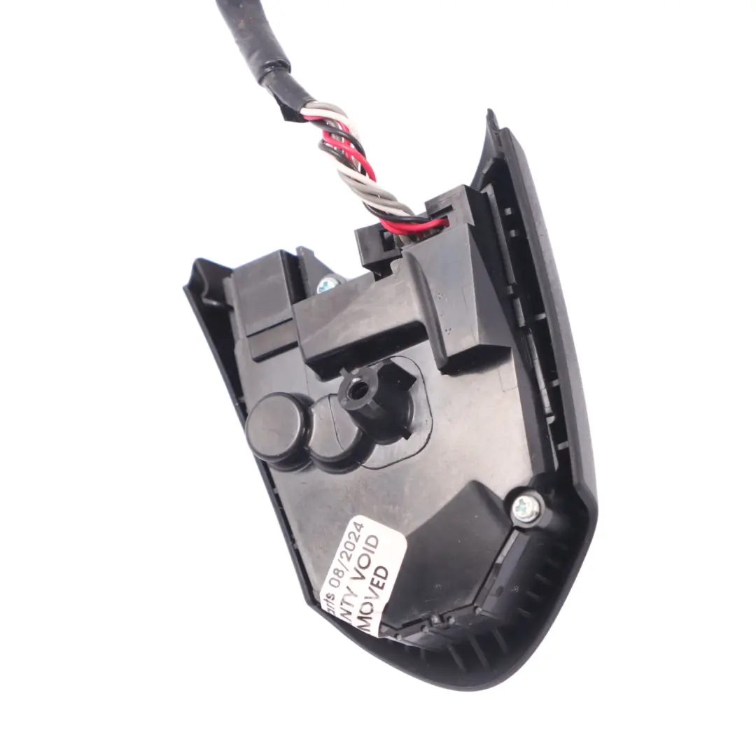 Tapa Interruptor Multifunción M Sport Volante para BMW F20 F21 F30 con número de pieza 7849411 BMW F20 F21 F30 Tapa Interruptor Multifunción M Sport Volante - SKU 7849411 - Número de pieza 7849411