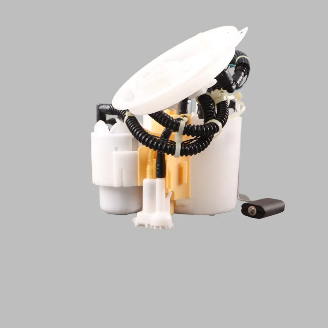 S63M Petrol Fuel Pump Level Control Sensor Right O/S Unit to BMW M5 F90 with Part number 7856997 BMW M5 F90 S63M Petrol Fuel Pump Level Control Sensor Right O/S Unit - SKU 7856997 - Part number 7856997