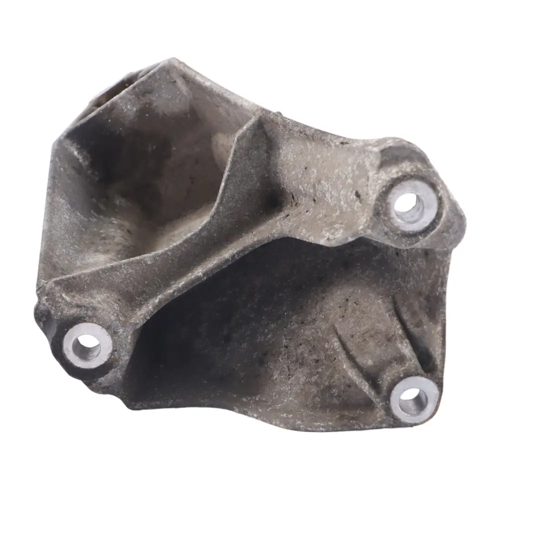 Łapa Mocowanie Wspornik Silnika Przód do Volkswagen Transporter T5 o numerze 7E0199343 Volkswagen Transporter T5 Łapa Mocowanie Wspornik Silnika Przód - SKU 7E0199343 - Numer Części 7E0199343