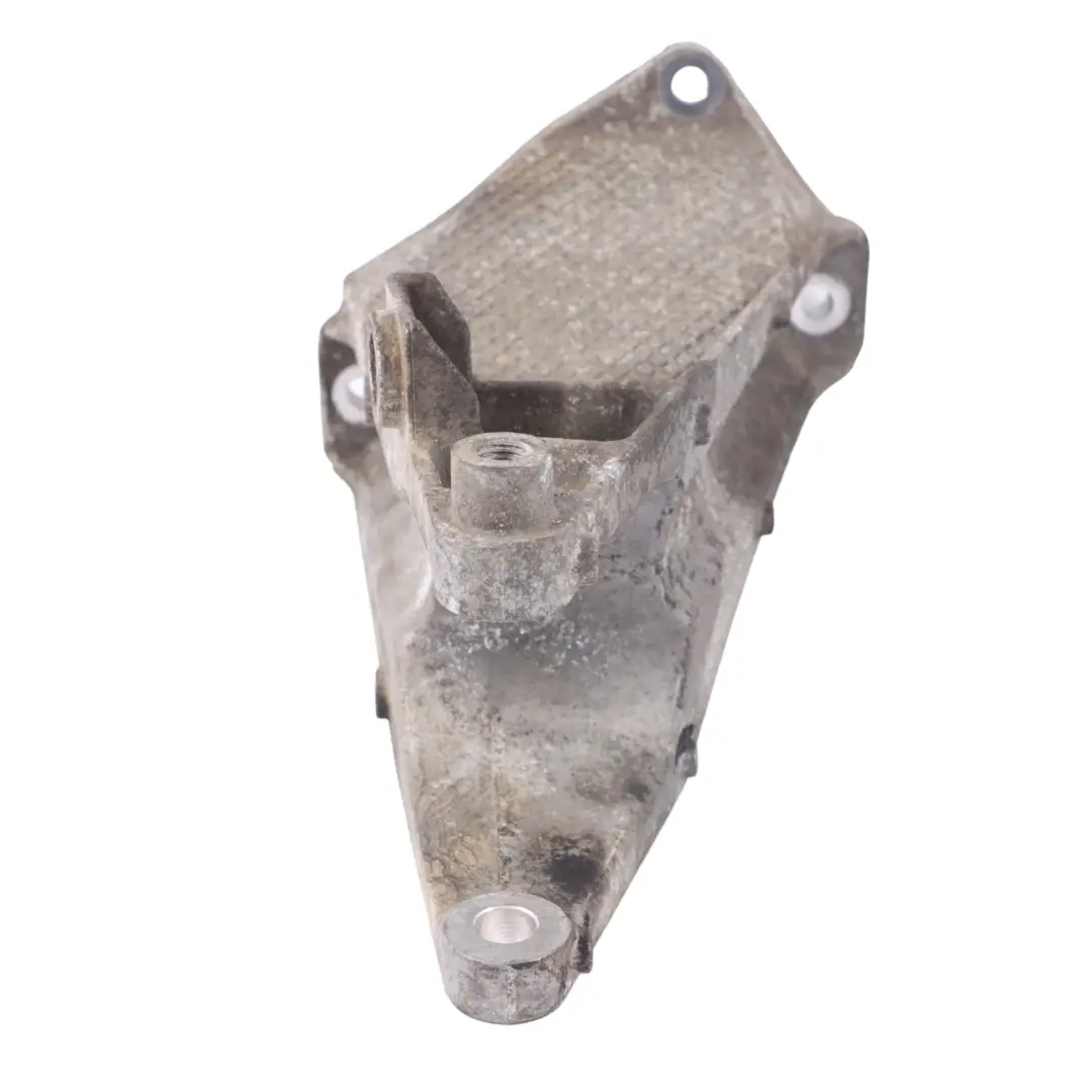 Support Mount Carrier Bracket Front to Volkswagen Transporter T5 Engine with Part number 7E0199343 Volkswagen Transporter T5 Engine Support Mount Carrier Bracket Front - SKU 7E0199343 - Part number 7E0199343