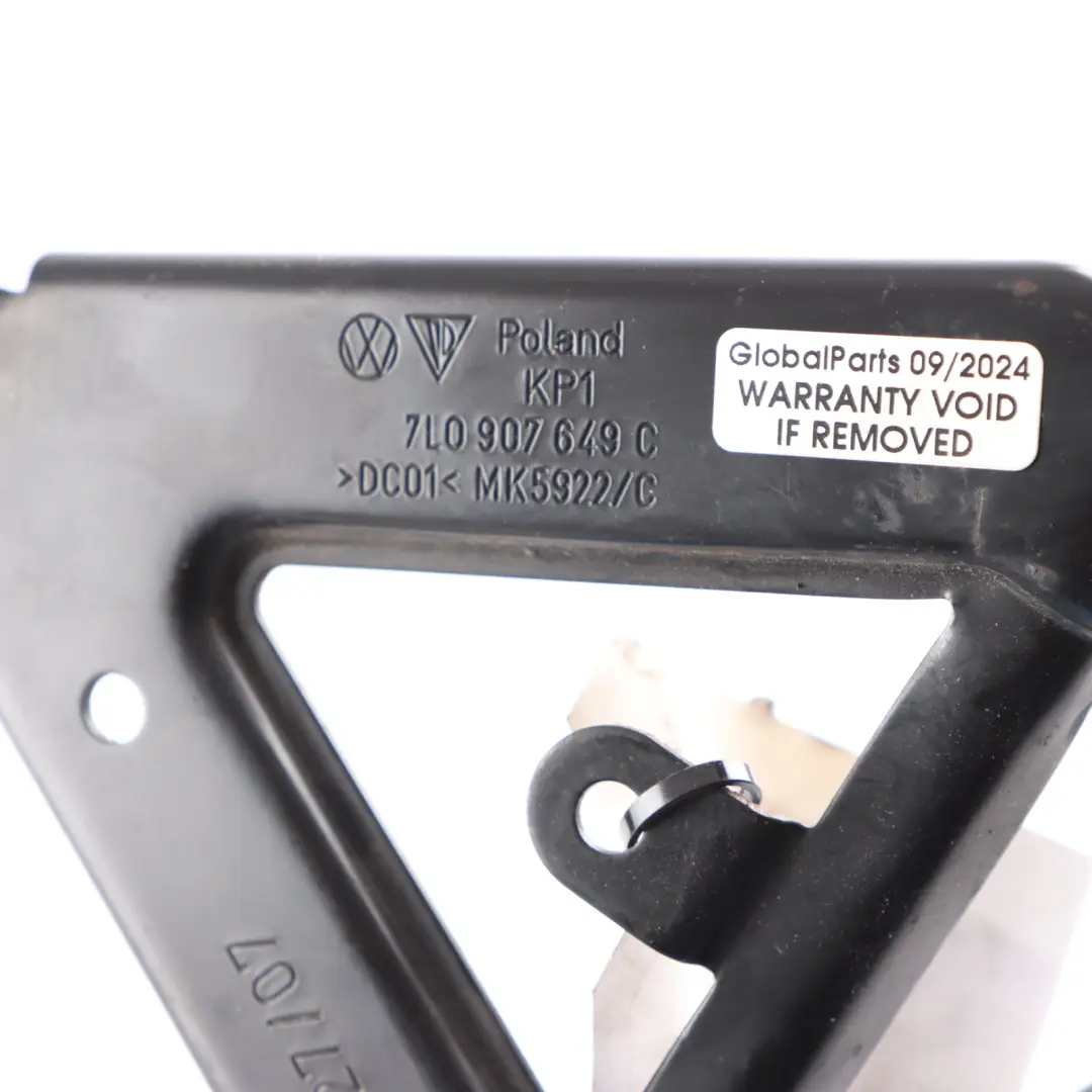 Uchwyt Mocowania Sterownika Silnika ECU do Audi Q7 4L o numerze 7L0907649C Audi Q7 4L Uchwyt Mocowania Sterownika Silnika ECU - SKU 7L0907649C - Numer Części 7L0907649C