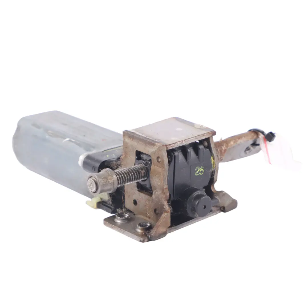Audi Q7 4L Front Seat Angle Adjustment Engine Motor 0390203221 - SKU 7L0959762A - Part number 7L0959762A