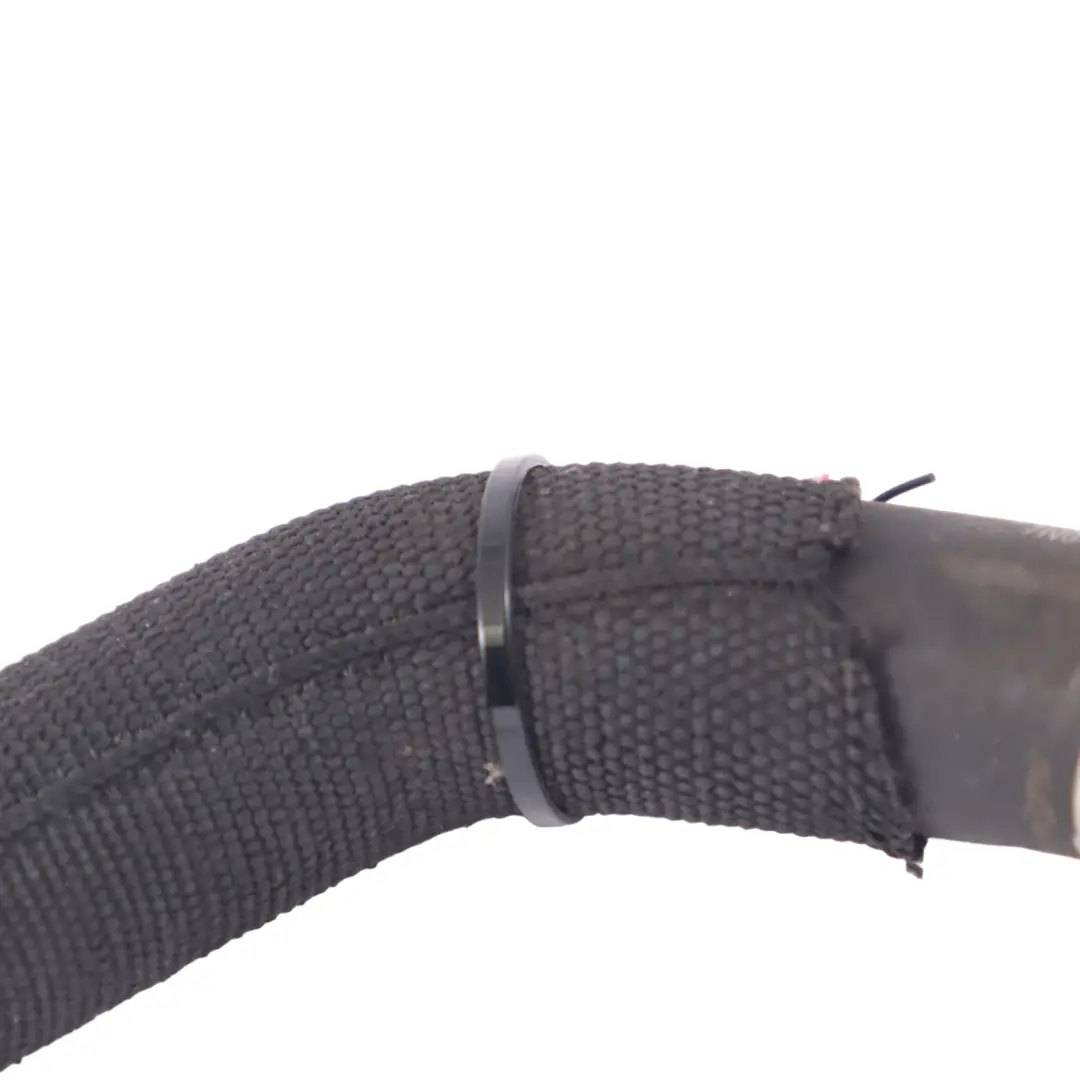 7N Tubo dell'Acqua Linea di Raffreddamento per VW Volkswagen Sharan con numero di parte 7N0121051D VW Volkswagen Sharan 7N Tubo dell'Acqua Linea di Raffreddamento - SKU 7N0121051D - Numero di parte 7N0121051D