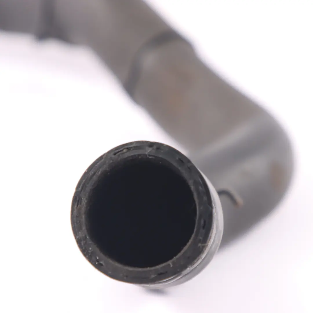 7N Tuyau d'Eau Tuyau de Refroidissement pour VW Volkswagen Sharan à propos du numéro de pièce 7N0122073AB VW Volkswagen Sharan 7N Tuyau d'Eau Tuyau de Refroidissement - SKU 7N0122073AB - Numéro de pièce 7N0122073AB