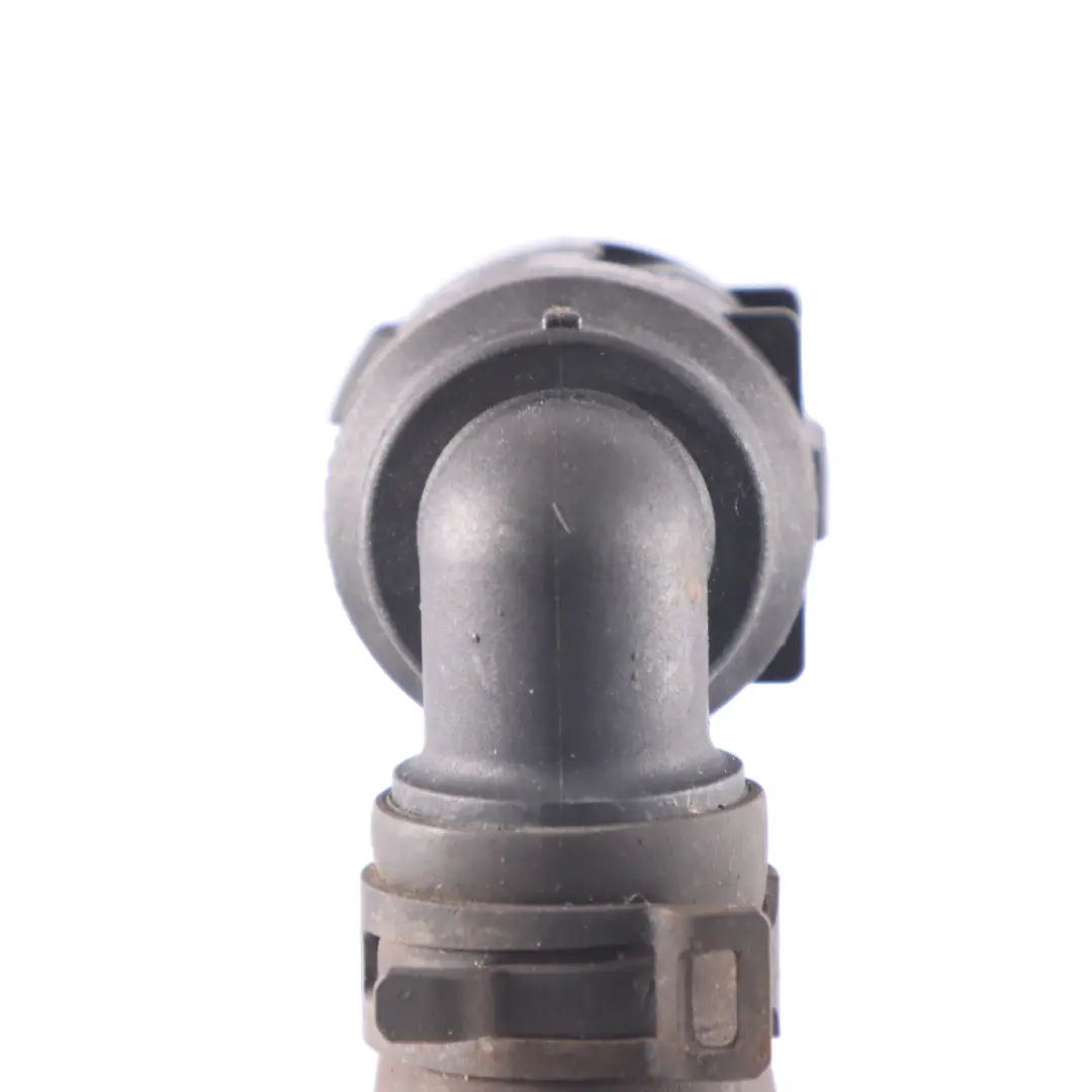 Tuyau d'Eau Tube de Refroidissement pour Volkswagen VW Tiguan 5N à propos du numéro de pièce 7N0122073T Volkswagen VW Tiguan 5N Tuyau d'Eau Tube de Refroidissement - SKU 7N0122073T - Numéro de pièce 7N0122073T