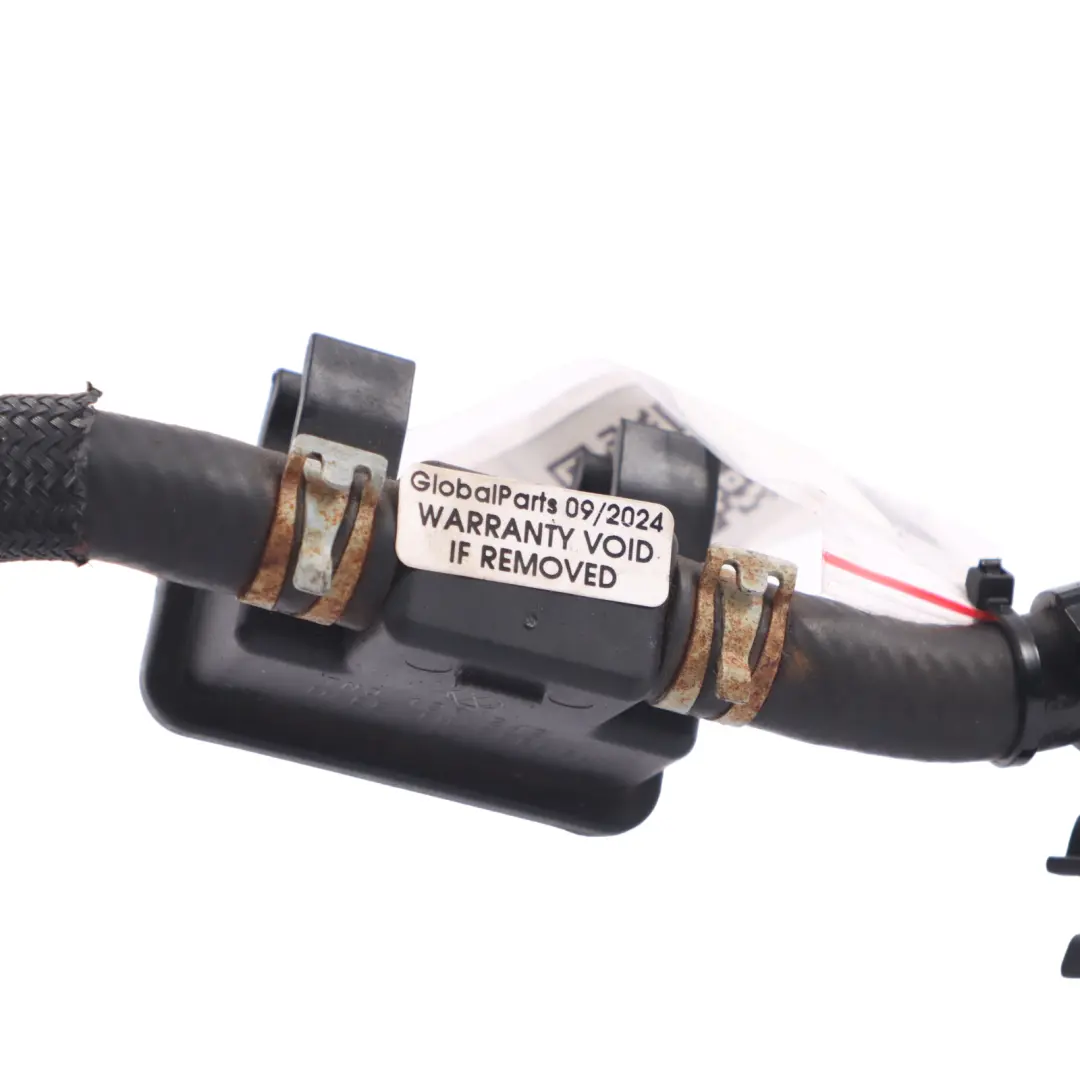 Unidad sensor presión de la manguera del tubo combustible para Audi Q3 8U con número de pieza 7N0127242 Audi Q3 8U Unidad sensor presión de la manguera del tubo combustible - SKU 7N0127242 - Número de pieza 7N0127242