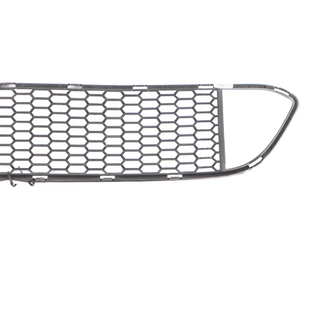 Kratka Zderzaka Przód do BMW E92 E93 LCI o numerze 8047402 BMW E92 E93 LCI Kratka Zderzaka Przód - SKU 8047402 - Numer Części 8047402