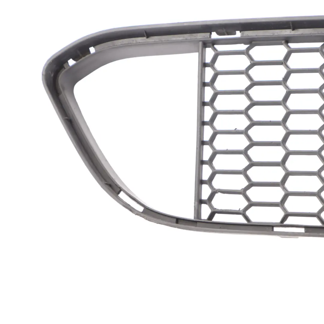 Gitter Abdeckung Vorne Stoßstange Schwarz für BMW 3 E92 E93 LCI M Sport mit Teilenummer 8047402 BMW 3 E92 E93 LCI M Sport Gitter Abdeckung Vorne Stoßstange Schwarz - SKU 8047402 - Teilenummer 8047402