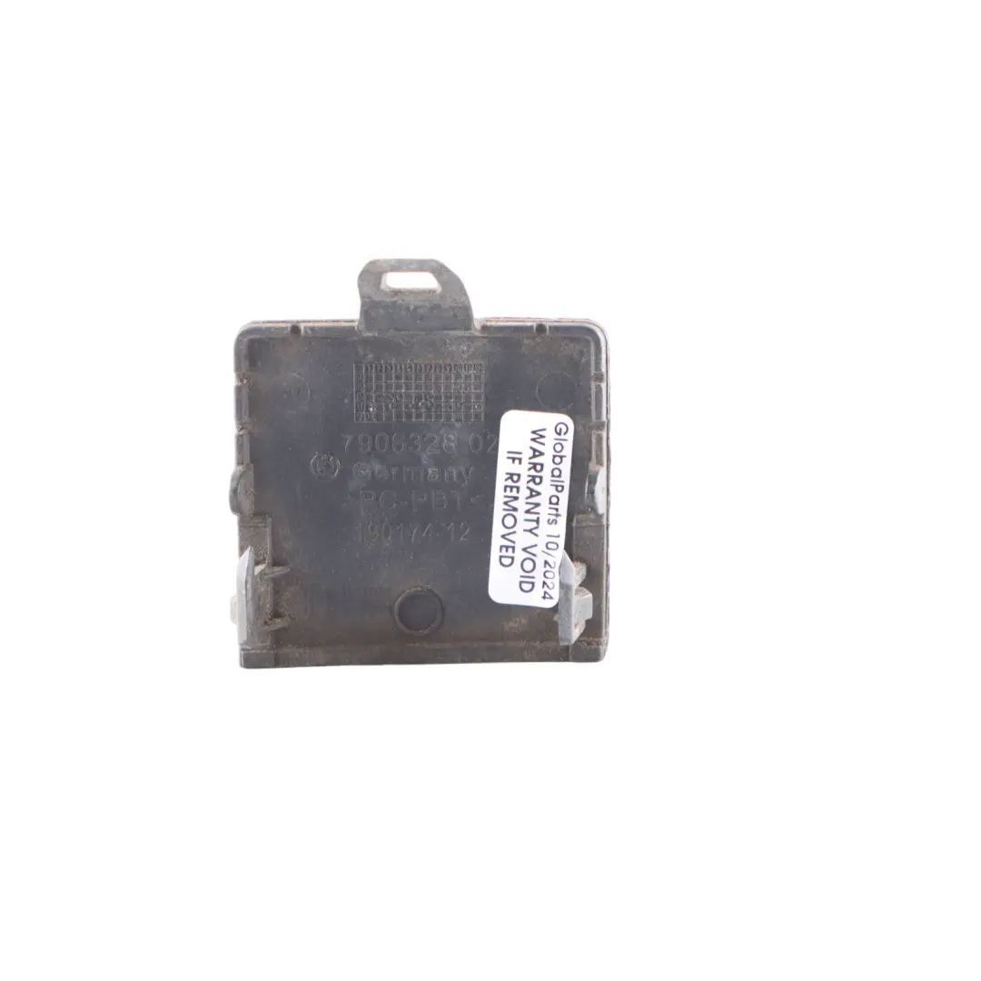 Towing Eye Hook Cover Flap Rear Sophistograu Brillanteffekt B90 to BMW F11 M Sport with Part number 8049242 BMW F11 M Sport Towing Eye Hook Cover Flap Rear Sophistograu Brillanteffekt B90 - SKU 8049242-SBR - Part number 8049242