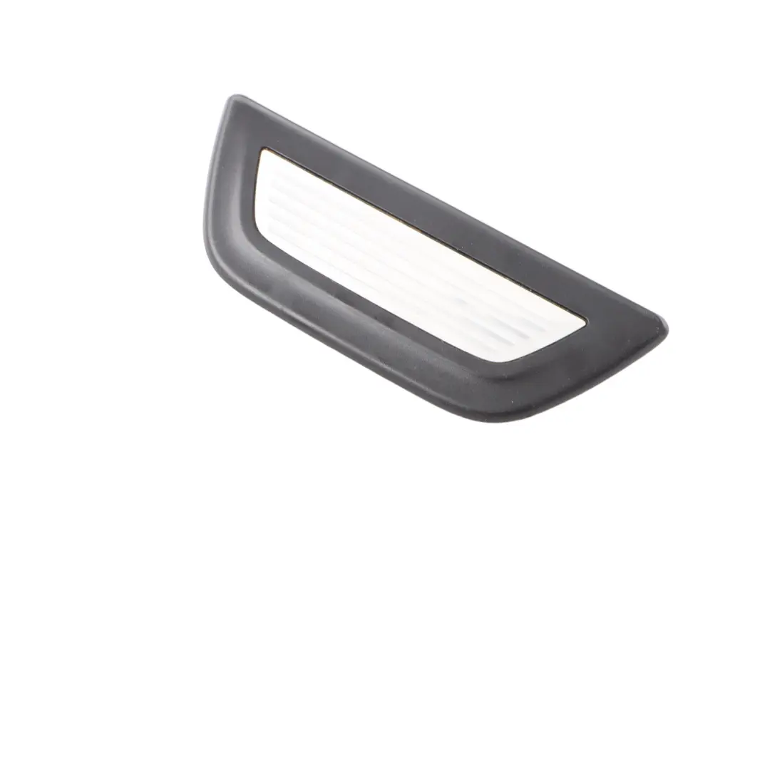 Entrada Trasera Embellecedor Tapa Izquierda Derecha para BMW X3 F25 M Sport con número de pieza 8050461 BMW X3 F25 M Sport Entrada Trasera Embellecedor Tapa Izquierda Derecha - SKU 8050461 - Número de pieza 8050461