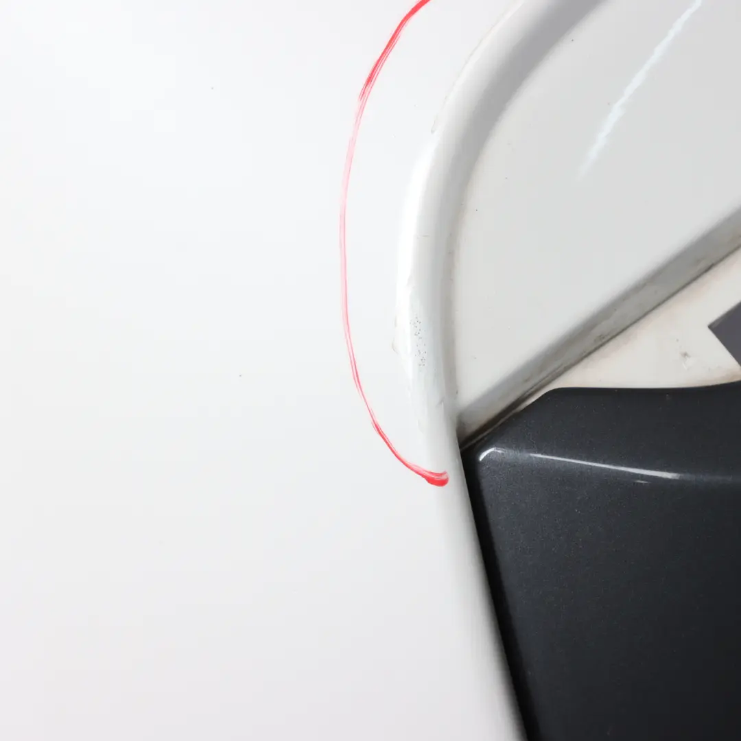 Bumper Rear Trim Panel M Sport Mineralweiss Mineral White - A96 to BMW F22 F23 with Part number 8055965 BMW F22 F23 Bumper Rear Trim Panel M Sport Mineralweiss Mineral White - A96 - SKU 8055965-MW1 - Part number 8055965