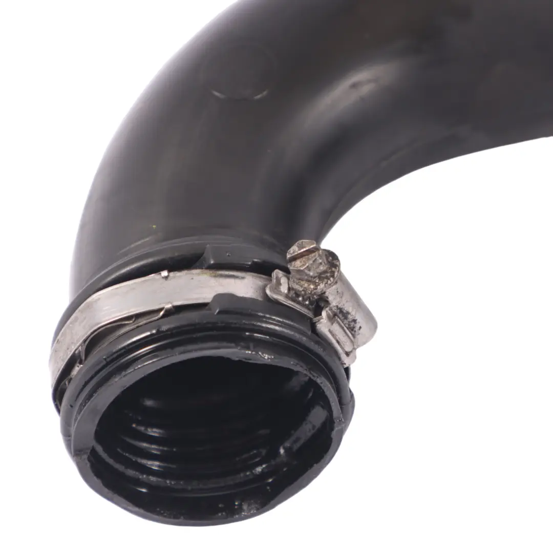 Przewód Powietrza do Renault Trafic Opel Vivaro 1.9 DCI o numerze 8200396908B Renault Trafic Opel Vivaro 1.9 DCI Przewód Powietrza - SKU 8200396908B - Numer Części 8200396908B