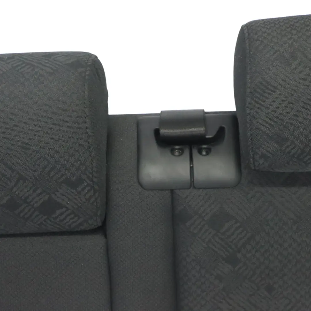 Siège arrière gauche Couvre dossier Tissu Flat Weave Anthracite pour BMW X5 E53 à propos du numéro de pièce 8262114 BMW X5 E53 Siège arrière gauche Couvre dossier Tissu Flat Weave Anthracite - SKU 8262114 - Numéro de pièce 8262114