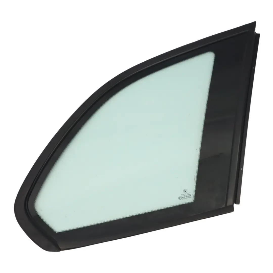 Green Window Glass Rear Right O/S AS2 to BMW X5 E53 with Part number 8402620 BMW X5 E53 Green Window Glass Rear Right O/S AS2 - SKU 8402620-2 - Part number 8402620